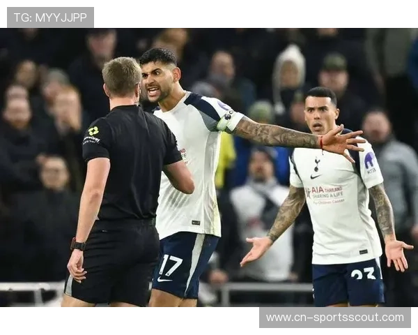 热刺队长罗梅罗第90分钟头球绝平，助球队客场艰难取分。